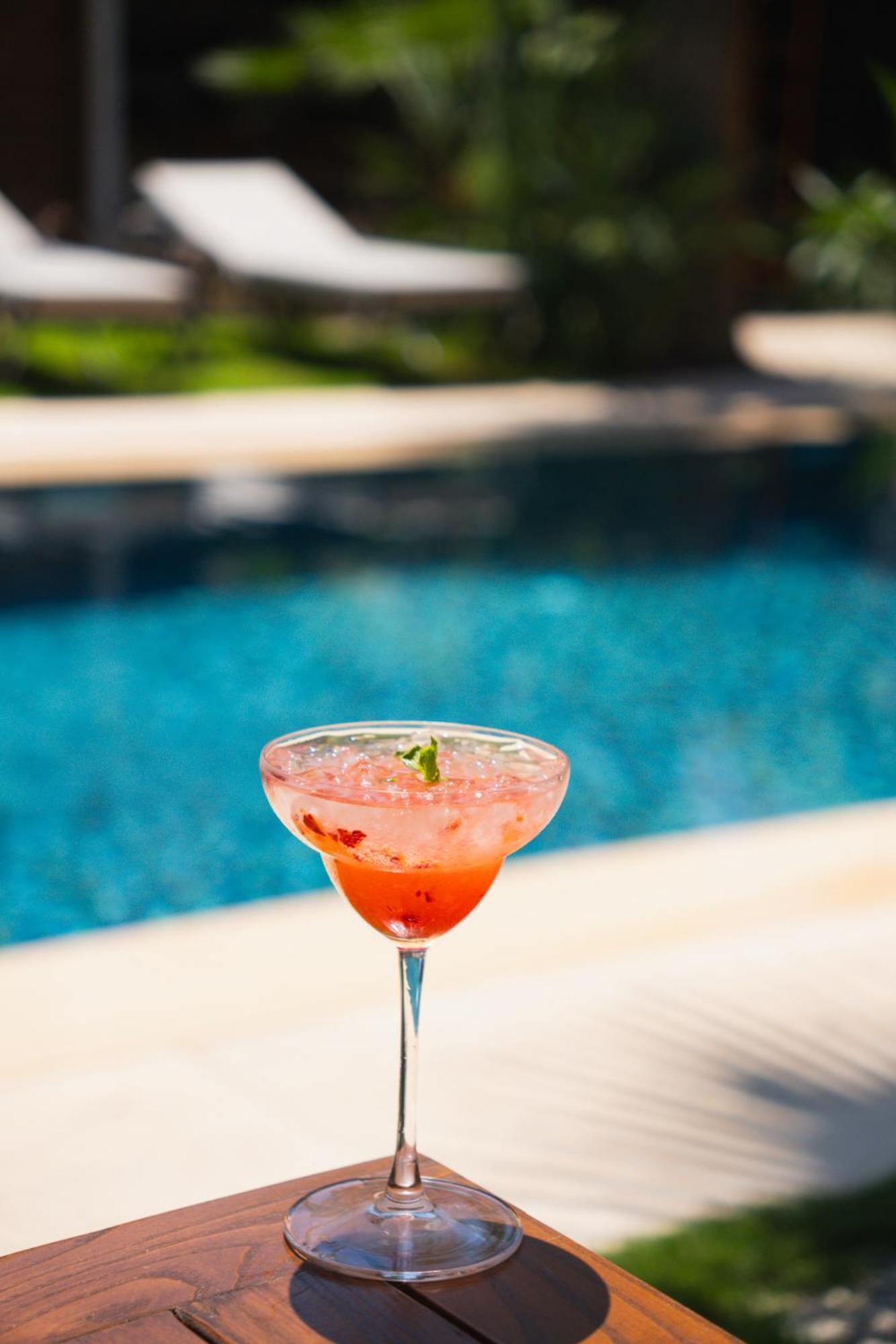Avalon Boutique Hotel & Suites Алакати Екстериор снимка