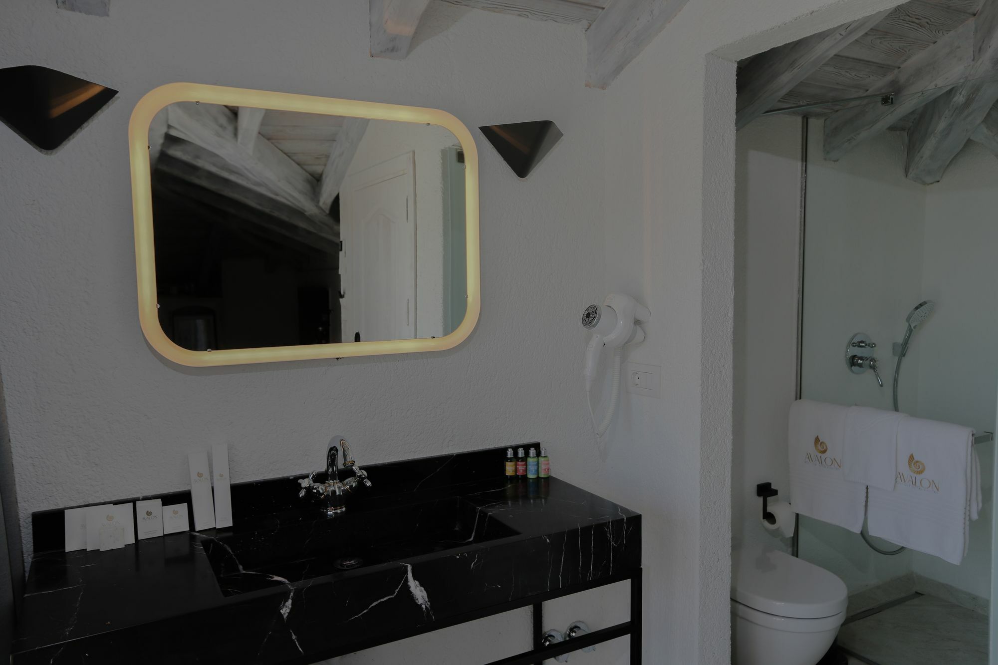 Avalon Boutique Hotel & Suites Алакати Екстериор снимка